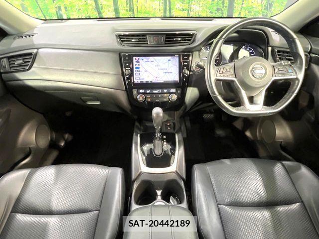 Nissan X-TRAIL 2017-09 8667205-1