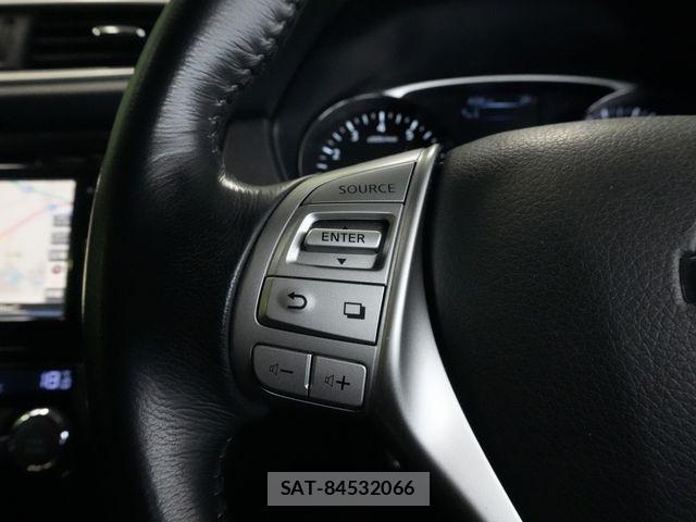 Nissan X-TRAIL 2014-01 8667206-19
