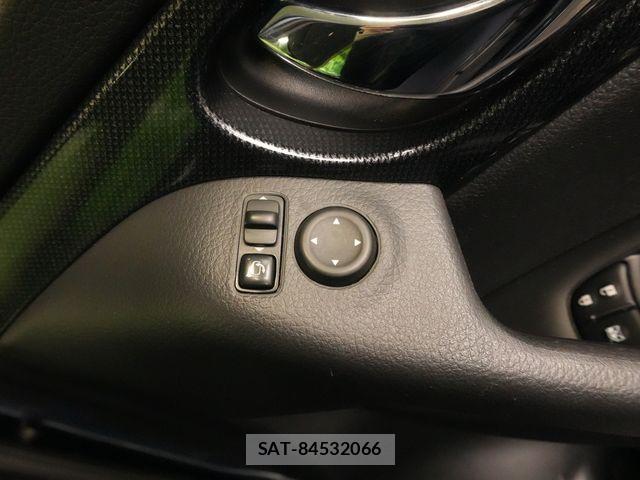 Nissan X-TRAIL 2014-01 8667206-23