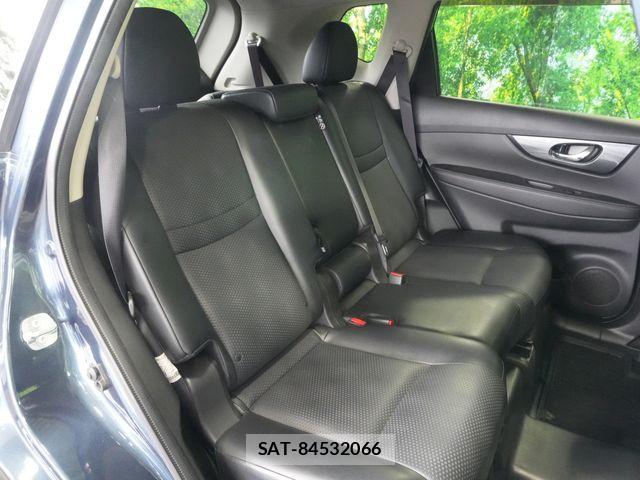 Nissan X-TRAIL 2014-01 8667206-28