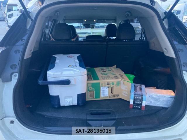Nissan X-TRAIL 2013-12 8662585-11