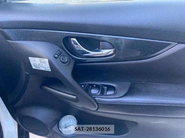 Nissan X-TRAIL 2013-12 8662585-16