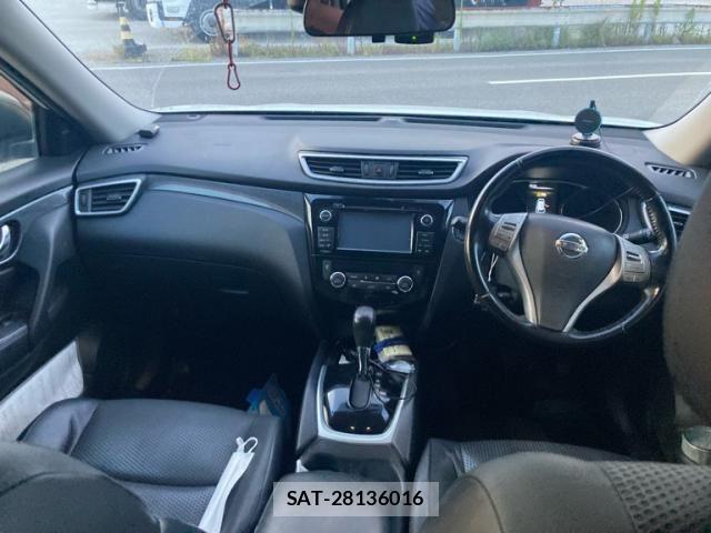 Nissan X-TRAIL 2013-12 8662585-19