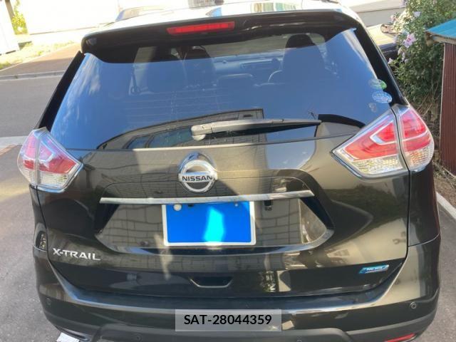 Nissan X-TRAIL 2013-12 8662590-1
