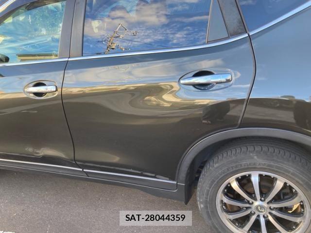 Nissan X-TRAIL 2013-12 8662590-4