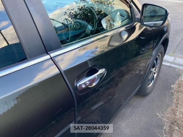 Nissan X-TRAIL 2013-12 8662590-8
