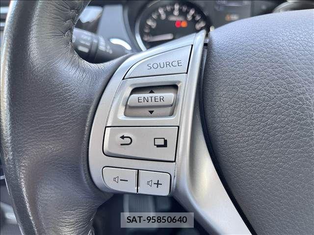 Nissan X-TRAIL 2017-05 8662568-22