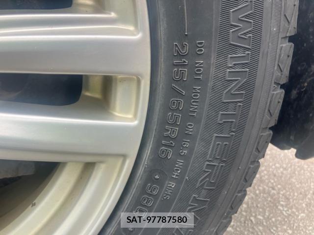 Nissan X-TRAIL 2012-05 8662595-6