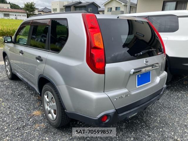 Nissan X-TRAIL 2008-06 8667209-6