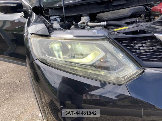 Nissan X-TRAIL 2016-02 8686991-10