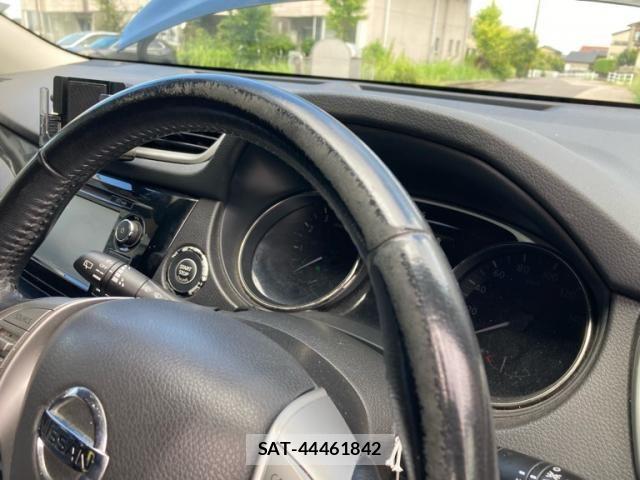Nissan X-TRAIL 2016-02 8686991-24