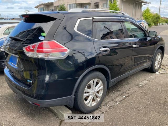 Nissan X-TRAIL 2016-02 8686991-5