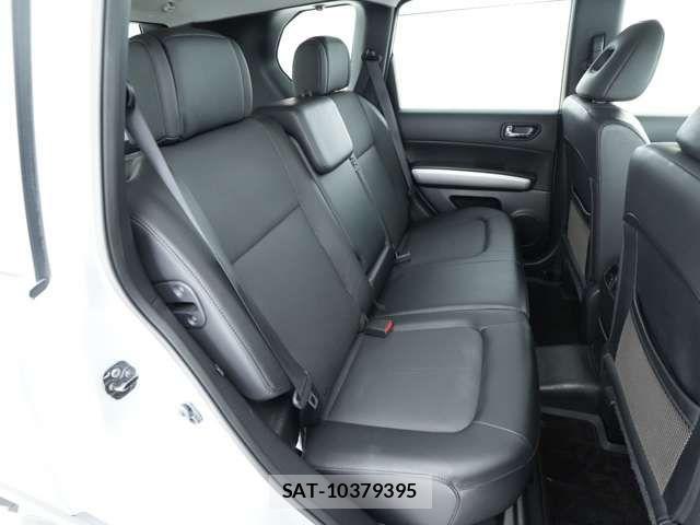 Nissan X-TRAIL 2013-03 8686986-6