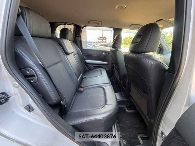 Nissan X-TRAIL 2012-08 8686988-23