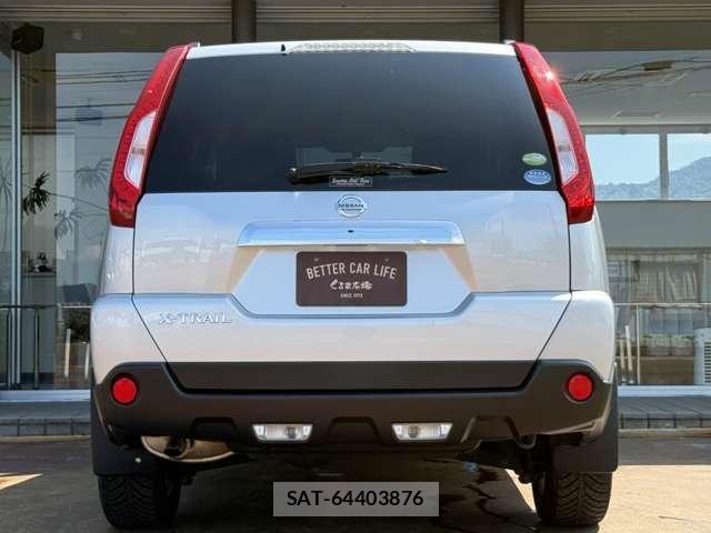 Nissan X-TRAIL 2012-08 8686988-5
