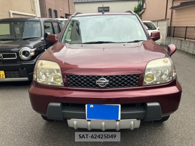 Nissan X-TRAIL 2002-01 8747039-1