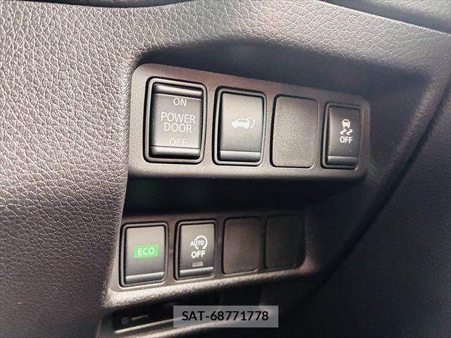 Nissan X-TRAIL 2017-12 8747024-6