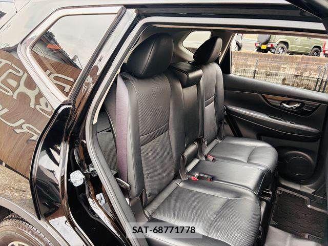 Nissan X-TRAIL 2017-12 8747024-8