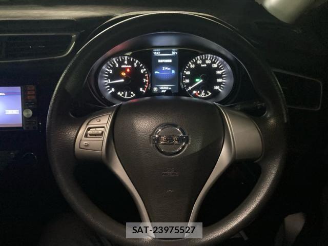 Nissan X-TRAIL 2015-10 8747042-12
