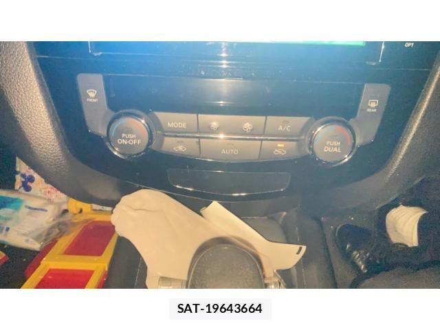 Nissan X-TRAIL 2016-04 8747034-17