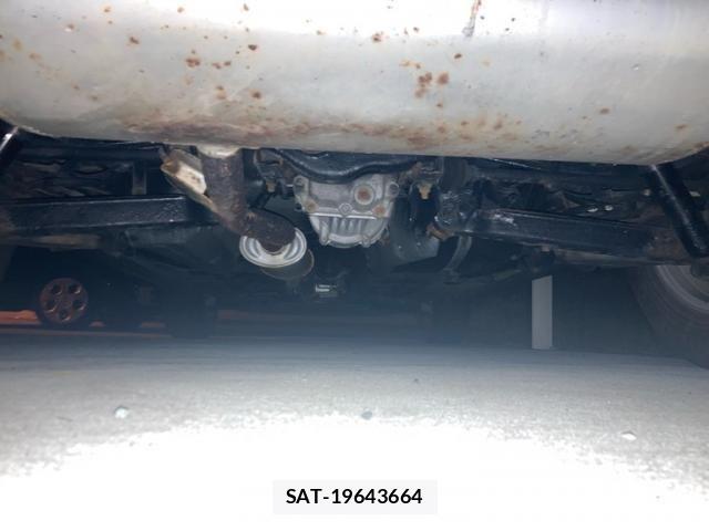 Nissan X-TRAIL 2016-04 8747034-8