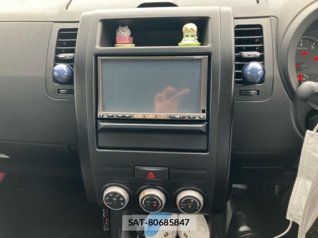 Nissan X-TRAIL 2011-03 8747031-18