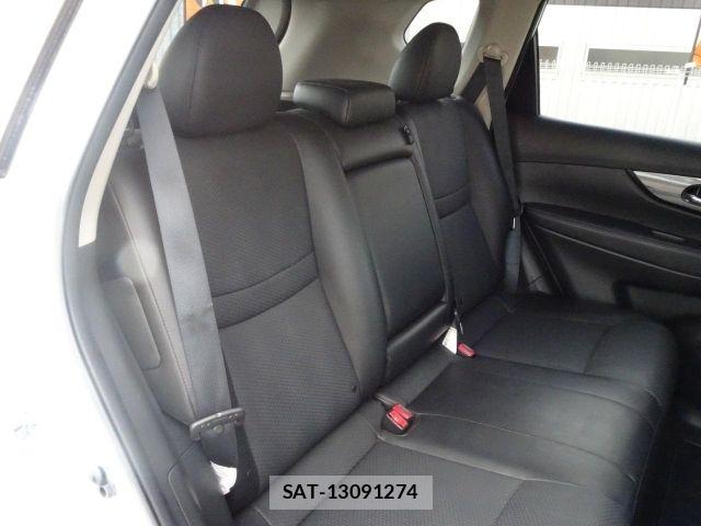 Nissan X-TRAIL 2016-10 8747025-11