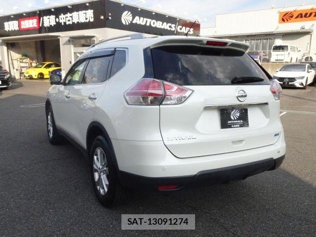 Nissan X-TRAIL 2016-10 8747025-17