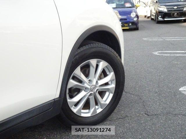 Nissan X-TRAIL 2016-10 8747025-28