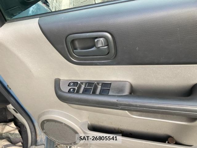 Nissan X-TRAIL 2005-05 8747044-12