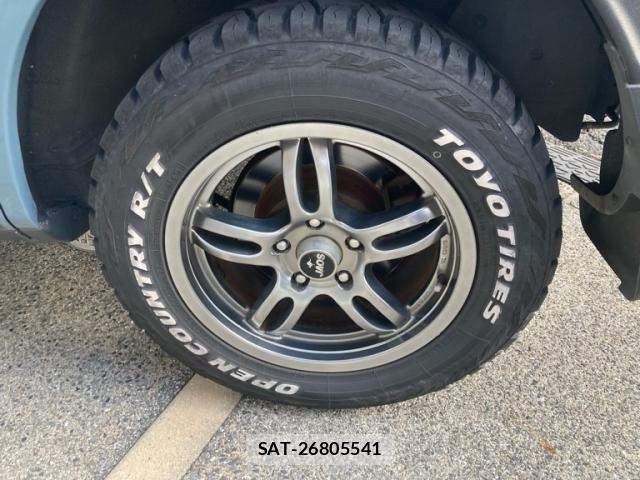 Nissan X-TRAIL 2005-05 8747044-8