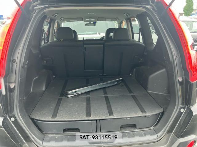 Nissan X-TRAIL 2007-09 8747040-13