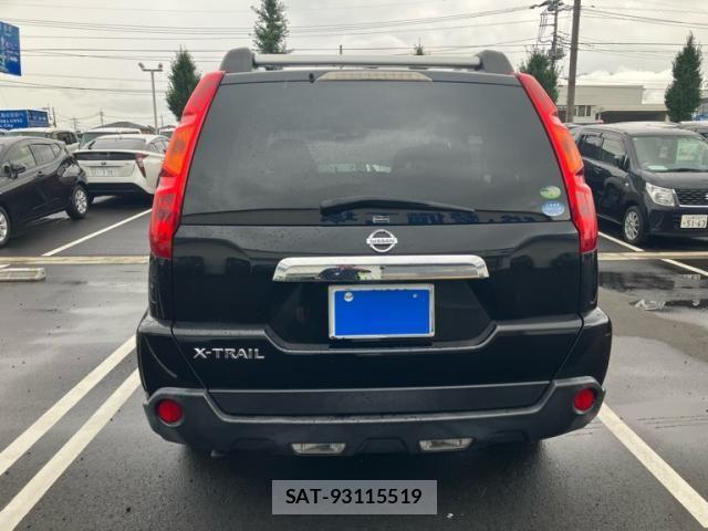 Nissan X-TRAIL 2007-09 8747040-6