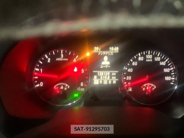 Nissan X-TRAIL 2012-02 8747033-23