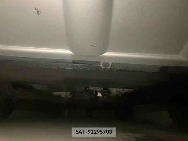 Nissan X-TRAIL 2012-02 8747033-3