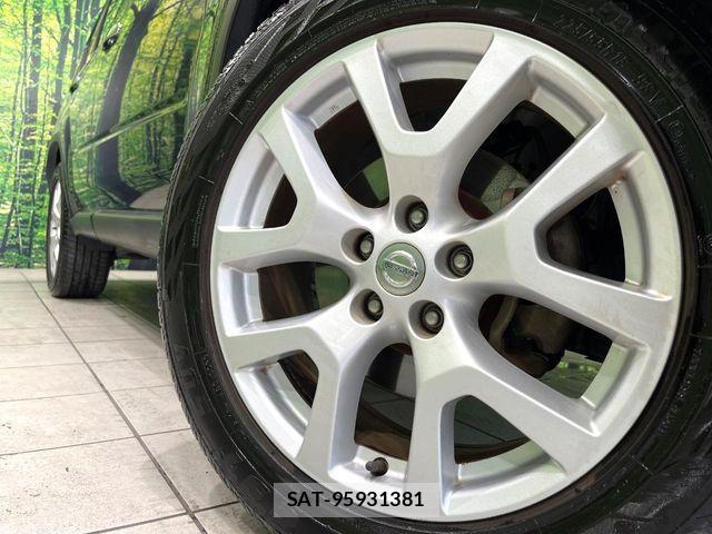 Nissan X-TRAIL 2011-09 8747028-12