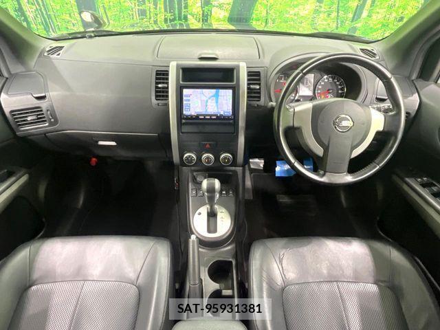 Nissan X-TRAIL 2011-09 8747028-1
