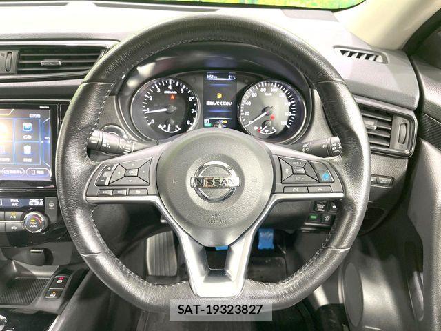 Nissan X-TRAIL 2017-09 8747023-12