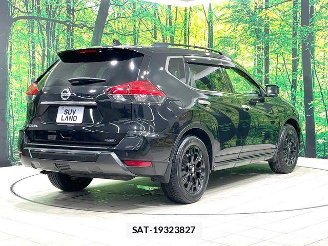 Nissan X-TRAIL 2017-09 8747023-16