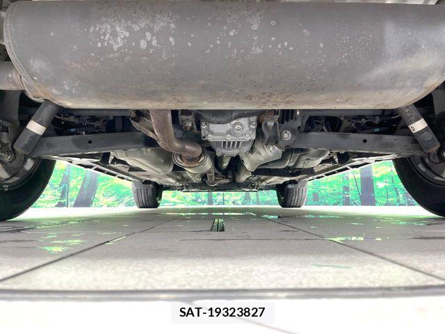 Nissan X-TRAIL 2017-09 8747023-18
