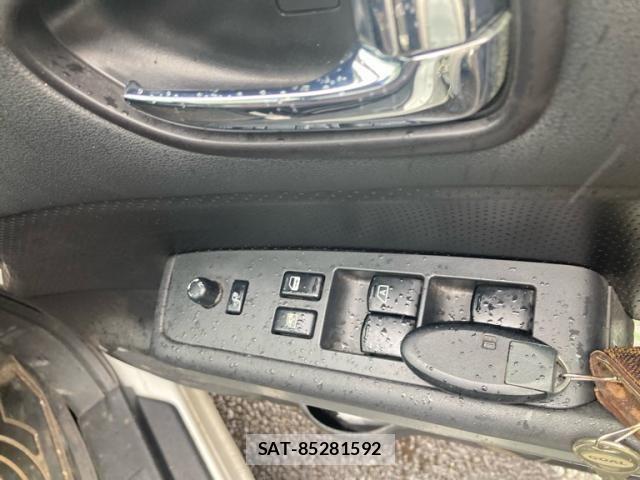 Nissan X-TRAIL 2010-07 8747036-11