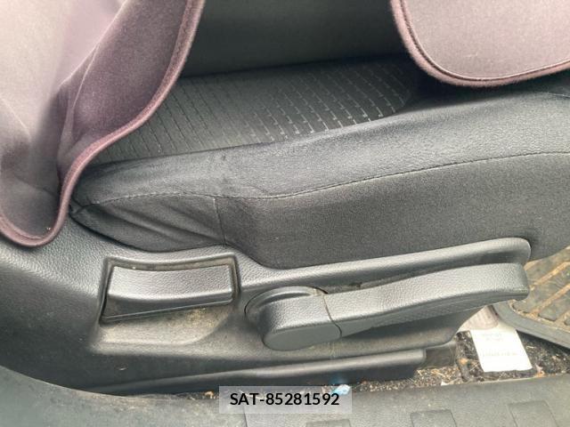 Nissan X-TRAIL 2010-07 8747036-13