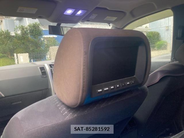 Nissan X-TRAIL 2010-07 8747036-16