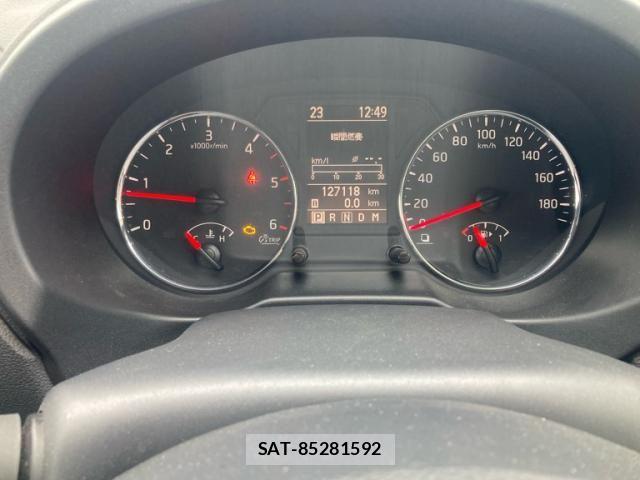 Nissan X-TRAIL 2010-07 8747036-18