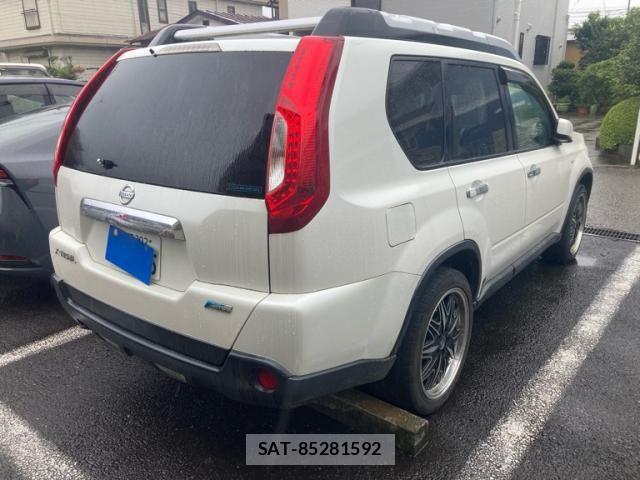 Nissan X-TRAIL 2010-07 8747036-4