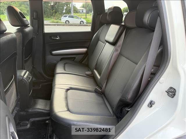 Nissan X-TRAIL 2011-08 8747027-9