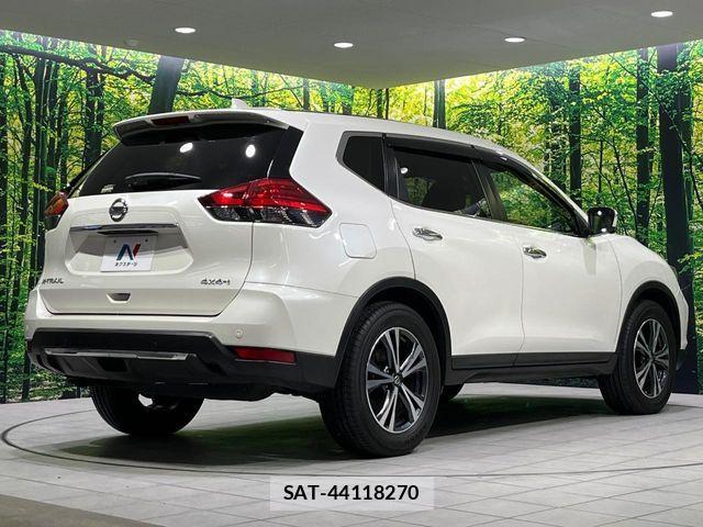 Nissan X-TRAIL 2019-09 8782728-17