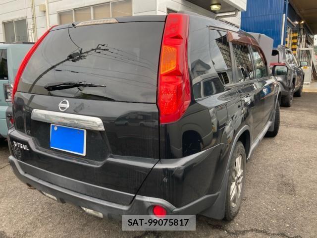 Nissan X-TRAIL 2010-01 8782734-11