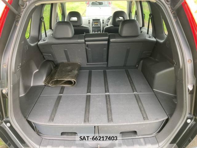 Nissan X-TRAIL 2009-01 8782742-18