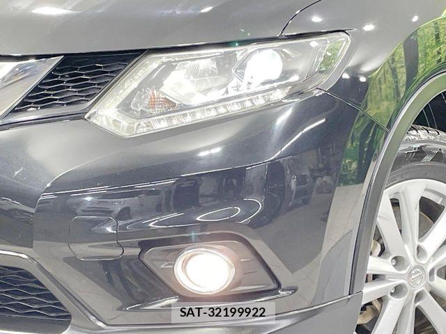 Nissan X-TRAIL 2014-08 8782732-12